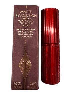 Charlotte Tilbury Matte Revolution Lipstick Vibrant Red Modern Matte 3.5g